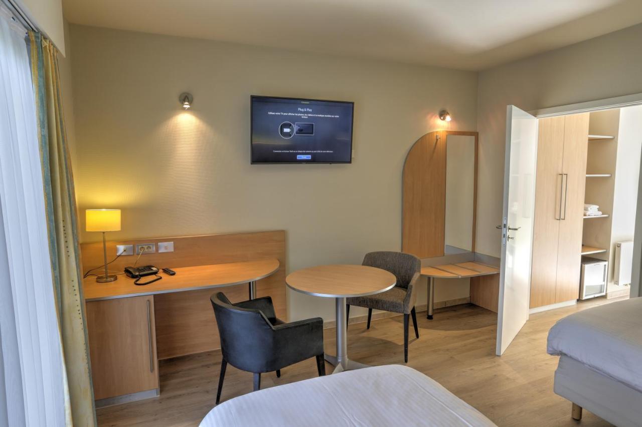 Auberge Du Vieux Cedre, Enghien-Belgique Bagian luar foto