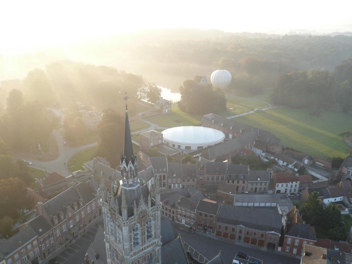 Auberge Du Vieux Cedre, Enghien-Belgique Bagian luar foto